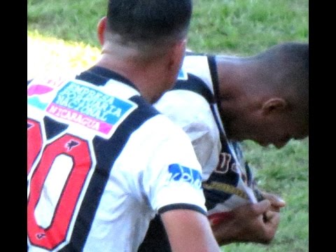 Golazo del brasileño Rafael Vieira Moreira en tiro libre al minuto 92 