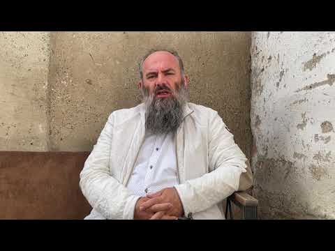 Zhirafa dhe Syrkadhja - Hoxhë Bekir Halimi