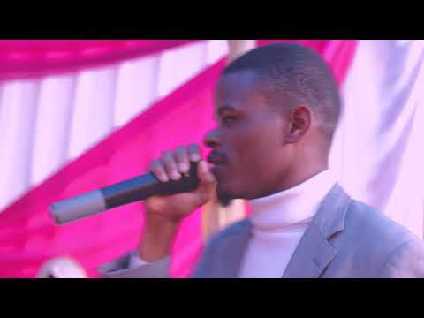 Shuhudia Mc mwenye vituko vyote dunian