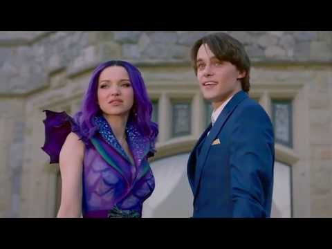 Descendants 3 - Mal Worries About Uma | Clip #2