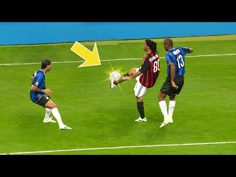 Ronaldinho - When Football Becomes Art