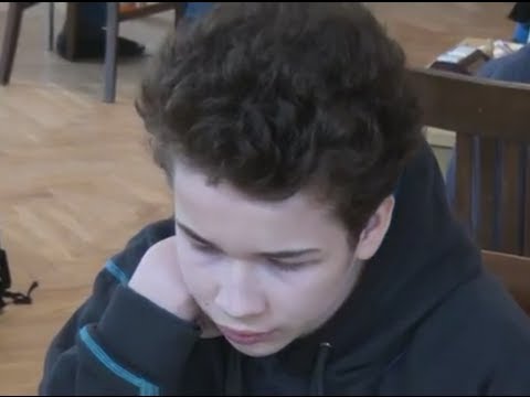 6.4.6  Ara Martirosyan  -  Jakub Cach  1/2-1/2