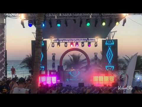 Jeffrey Sutorius Oasis Cancún 2019