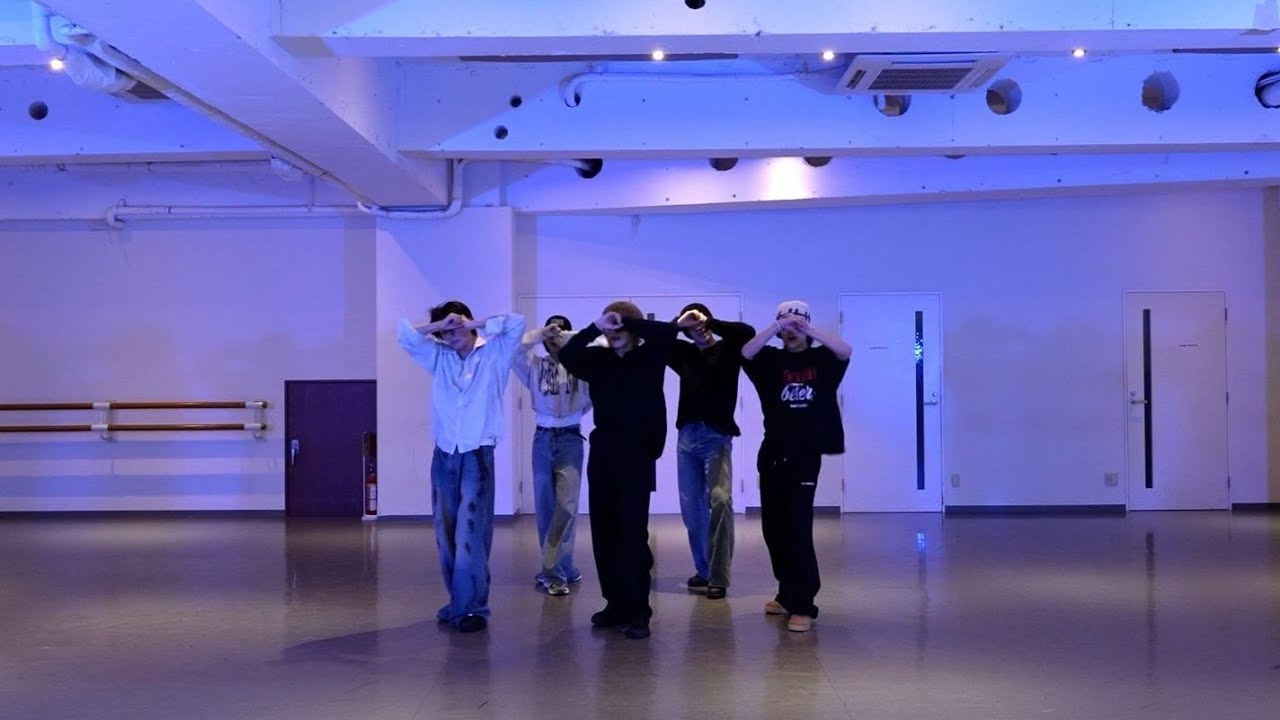 [Choreography Video] WILD BLUE - Love is Blind