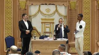 שיעור להצלחת צבא הגנא לישראל!! עם הרב יוסף חיים גבאי שליט"א (הרב יוסף חיים גבאי) - התמונה מוצגת ישירות מתוך אתר האינטרנט יוטיוב. זכויות היוצרים בתמונה שייכות ליוצרה. קישור קרדיט למקור התוכן נמצא בתוך דף הסרטון