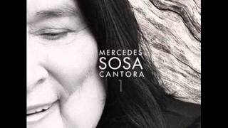 Mercedes Sosa &quot;Cantora 1&quot; Sabiéndose de los descalzos con Julieta Venegas.