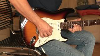 Video thumbnail for 2001 Fender Stratocaster "Bonnie Raitt Signature" Part3 by GregsGuitars