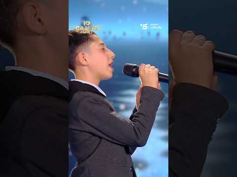 “Sei la cosa più bella che indosso” ❤️ #IoCantoFamily