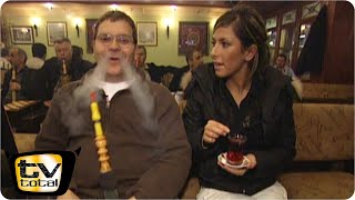 Istanbul total: Elton lernt Bauchtanz & Shisha rauchen | 563. Sendung TV total | Ganze Folge