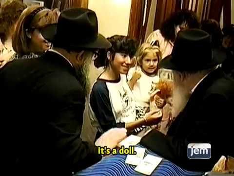 Heartwarming |  Children Meeting The Lubavitcher Rebbe