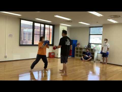 やわらかカラテスパーリング