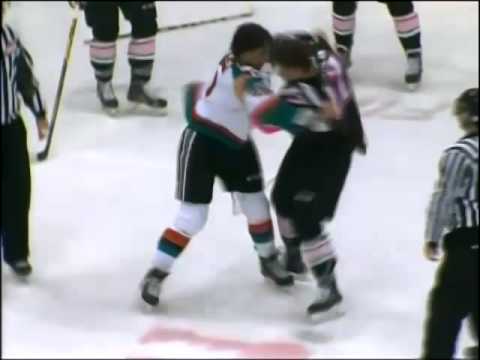 Colton Heffley vs Aaron Macklin