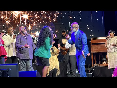 Anaysha Figueroa- Cooper Sings “Holy One” feat. BeBe Winans & Darwin Hobbs