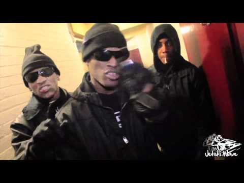 POLITICAL PEAK SNEAKBO AND SERIOUS SYIKES - JETSKI WAVE