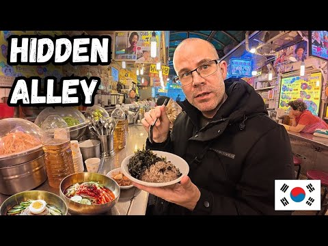 We Found a "SECRET" Food Alley in Seoul 🇰🇷 Namdaemun Market Hidden Gems (Seoul 2026)