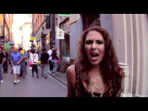 Chezelle (Elif Cesmeli) - You Got A Little Piece Of My Heart (The Walking Version)