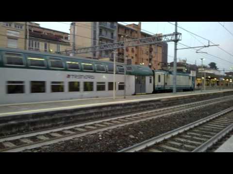 E464 075 XMPR+6 2 piani Trenord - Monza 09/11/2016