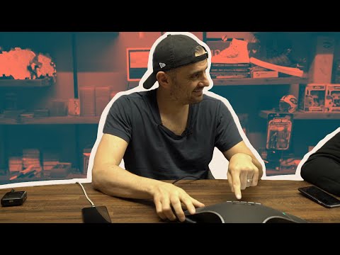 ‪2 Unforgettable Hours Calling Fans Live‬&rlm;