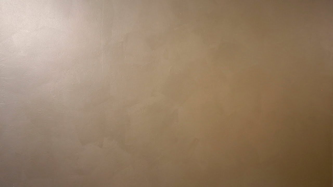 A Foolproof Way to Apply Metallic Paint on Walls - Golden Paintworks®