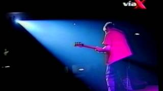 Download lagu Joe Satriani - 'Love Thing' & 'Bass Solo' (Live in Santiago) mp3