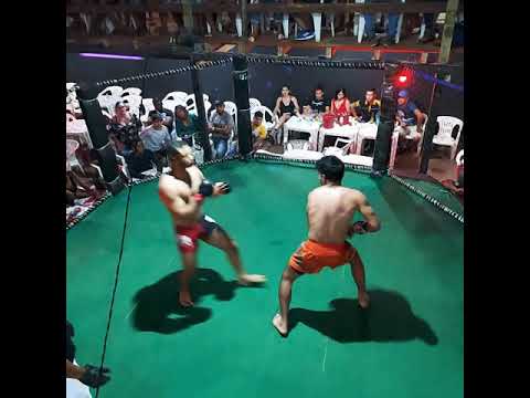 Luta de MMA Felipe (punho de aço) vs Danilo (combatente)