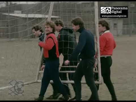 Da haben alle angepackt! Torschusstraining und Spielervorstellung 1. FC Union Berlin, Saison 1983/84
