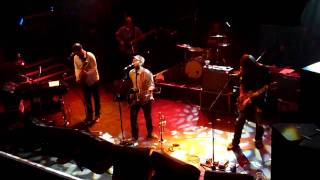 &#39;No Atmosphere&#39;_&#39;The Russian&#39; - The Bees - Koko, London, 17 Dec 2010