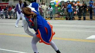 preview picture of video '19. Annie Malone parade, downtown St. Louis MO, May 16, 2010'