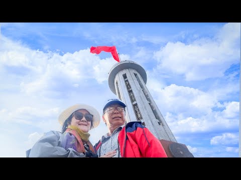 Thanh Trieu - Tour Du lịch Ha Giang Trã Nghiệm lên đỉnh cột Cờ Lũn Cú 2023