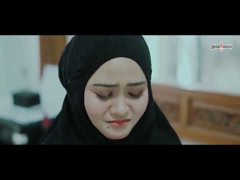 menyerah nazia marwiana ___menyerah