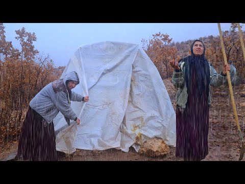 A Homeless Mother Trapped in Harsh Winter Storms ❄️⛈️