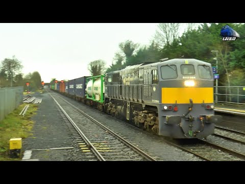 Full Throttle Irish 071 Class & IWT Intermodal Train in Kildare Station - 05 January 2023