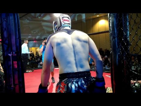 What it's Really Like Cornering an Amateur Kickboxing Fight