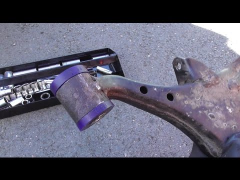 T2EP3 Honda Civic Type R K20 Part 16 : SuperPro Bush removal and fitting Front Lower Wishbone