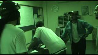 Namewee fuck TNB 停電了! 黃明志大鬧國家能源局