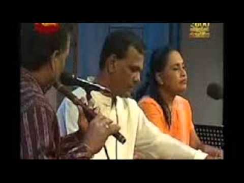 සිනා සලන අරුණැල්ලක් සේ   යමුනා විනෝදිනී