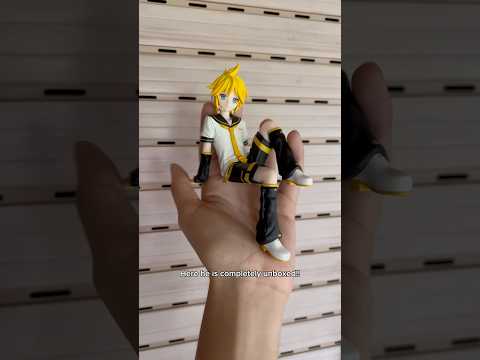 My first KAGAMINE LEN FIGURE!! #kagaminelen #vocaloid #animefigure #figure #fypツ