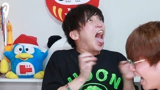 のいいよが優しすぎる - 【一緒に食べたら】世界一辛いグミ VS 世界一甘いお菓子【どうなる??】