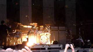 INXS Drum Opera/Suicide Blonde live from Day on the Green Adelaide 5/2/2011