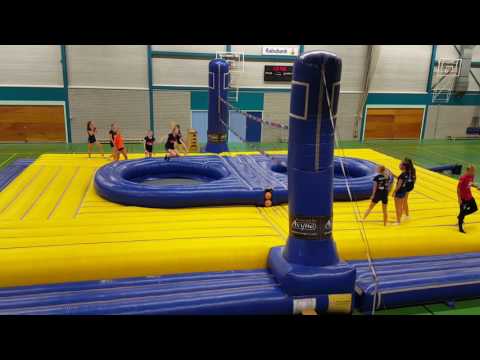 Bossaball bij VollinGo, B- en C-jeugd