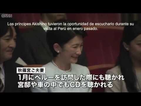 Príncipes de Japón celebran de pie la música de Lucho Quequezana