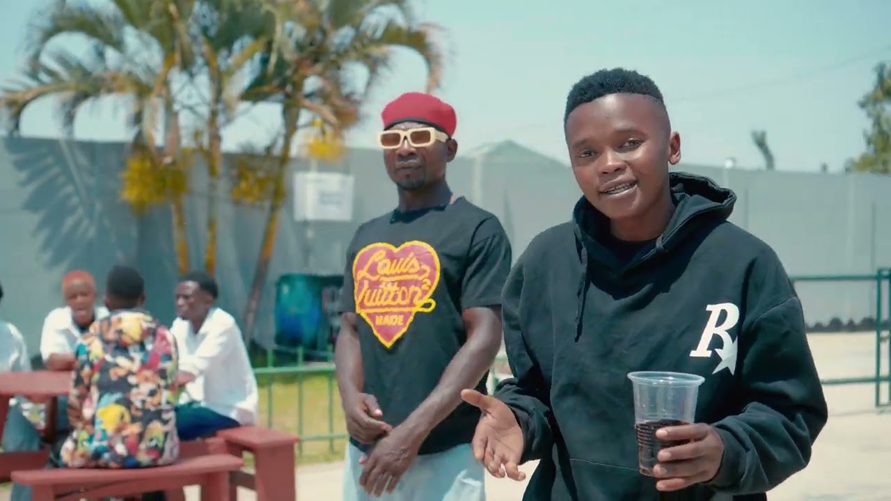Bambo Bunney ft Waxy Kay & Jay Jay Cee Mw - Shawuli (Official Music Video)