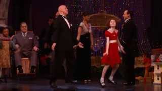 Annie, The Musical: &quot;New Deal for Christmas&quot;