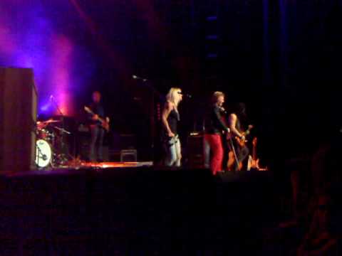 BEAT IT! Crazy, live i Aalborghallen 2010