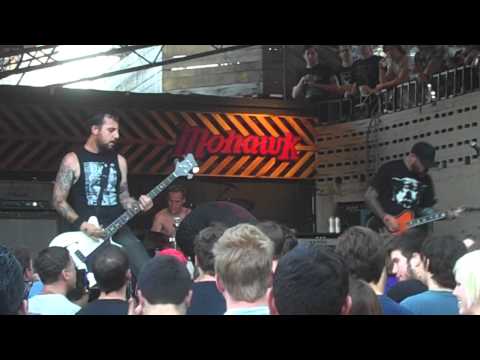 Trap Them - Damage Prose (CHAOS IN TEJAS live at The Mohawk 6-2-11)