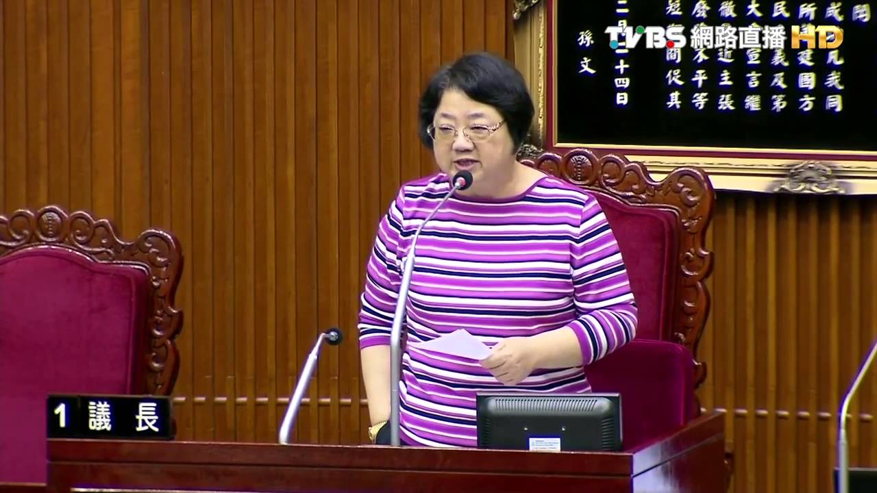 柯議會挨轟「讀佛經」　議員：別把議場當道場