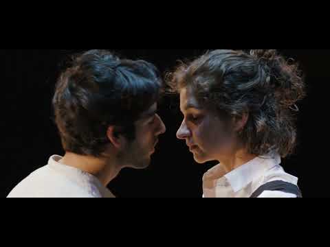 I Capture The Castle - Fontainebleau School of Acting