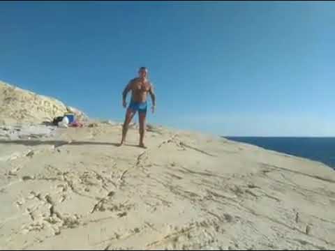 Małolat K2 niebezpieczny skok