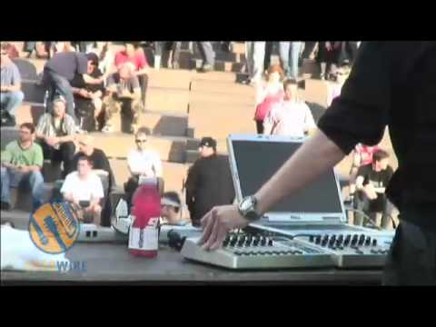 D. Diggler Uses Evolution UC-33 And Ableton Live In Set