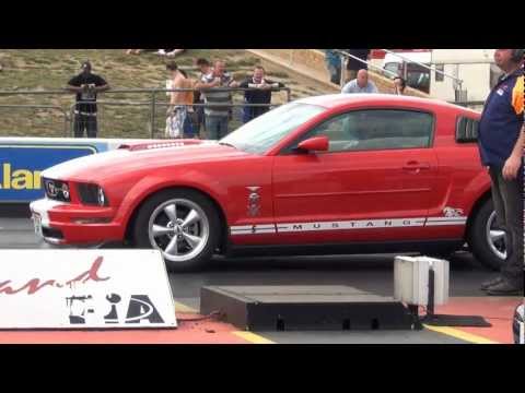 Vauxhall Monaro Vs Mustang **S4S Global Drag Racing League**
